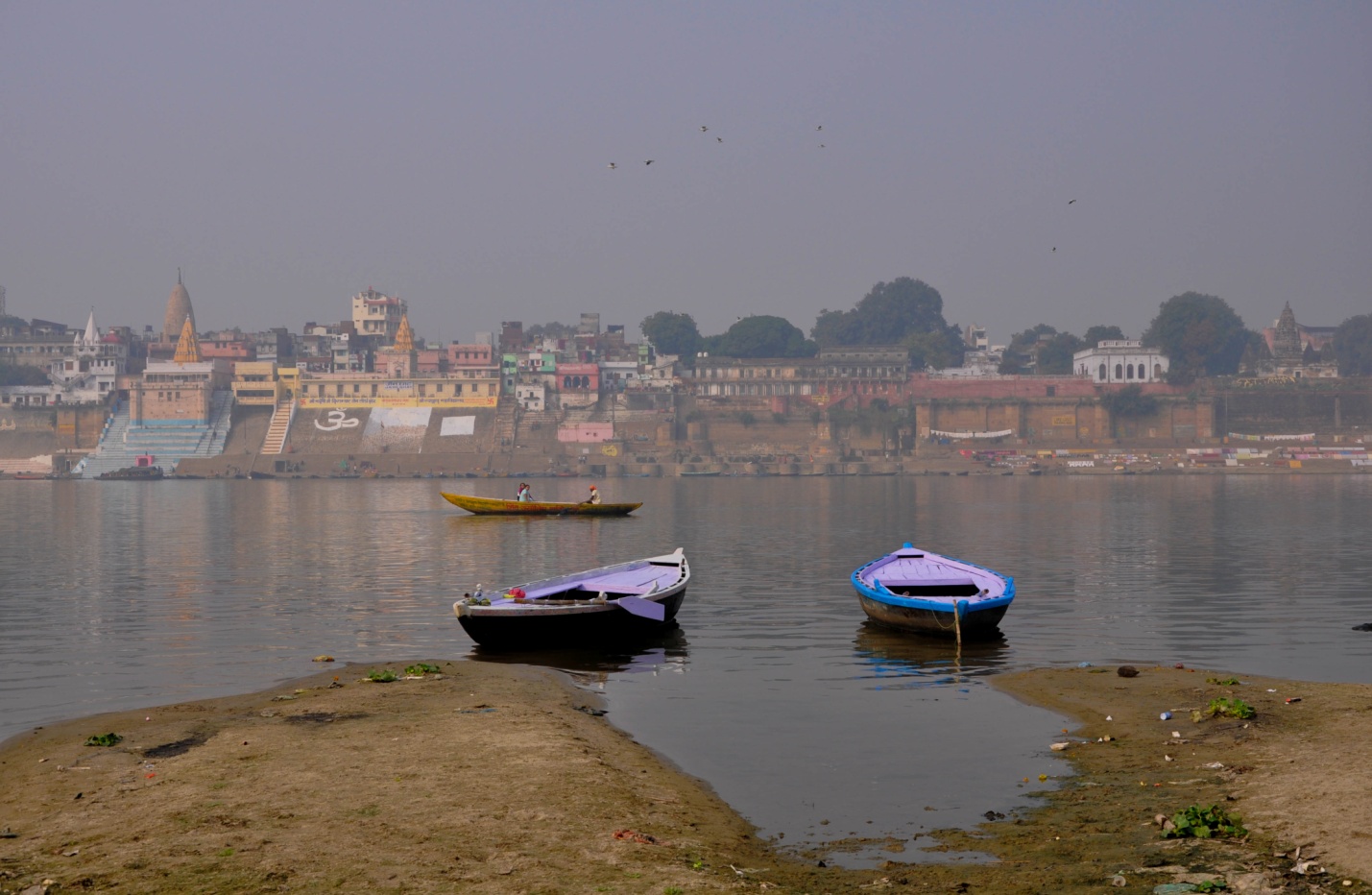 река Ганг и набережная Варанаси, Индия