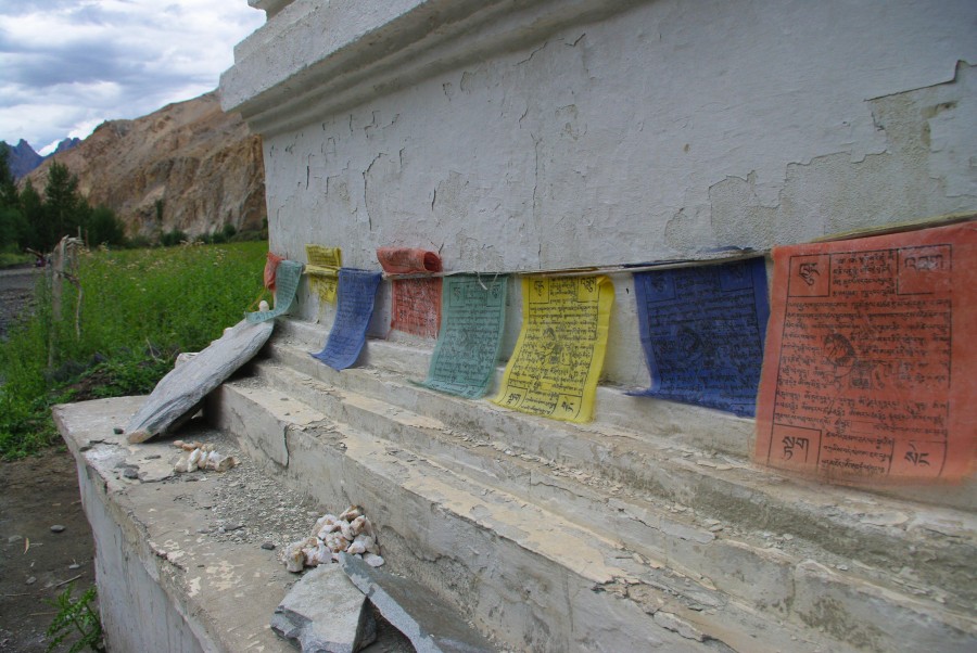 Молитвенные флажки, Гималаи