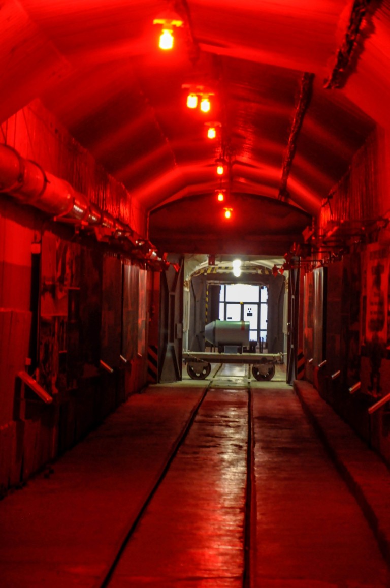 Внутри базы подводных лодок в Балаклаве, Крым