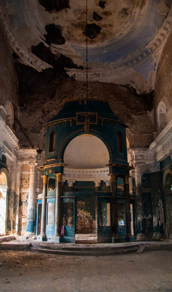 Внутри храма Казанской иконы Божией Матери, Ярополец