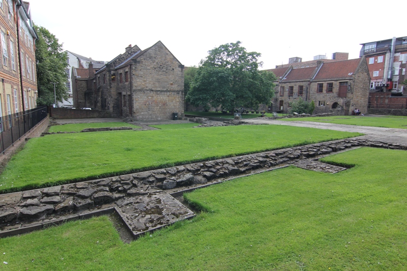 Руины аббатства в Ньюкасле, Англия