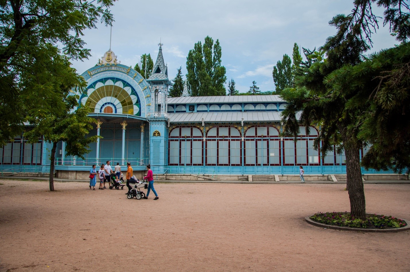 Лермонтовская галерея, Пятигорск