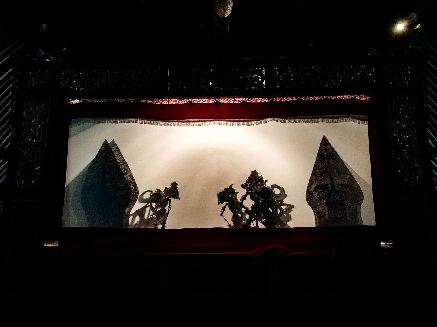 Театр теней на острове Ява