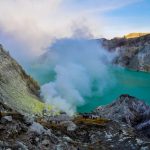 Репортаж из адова пекла — кратера серного вулкана Иджен